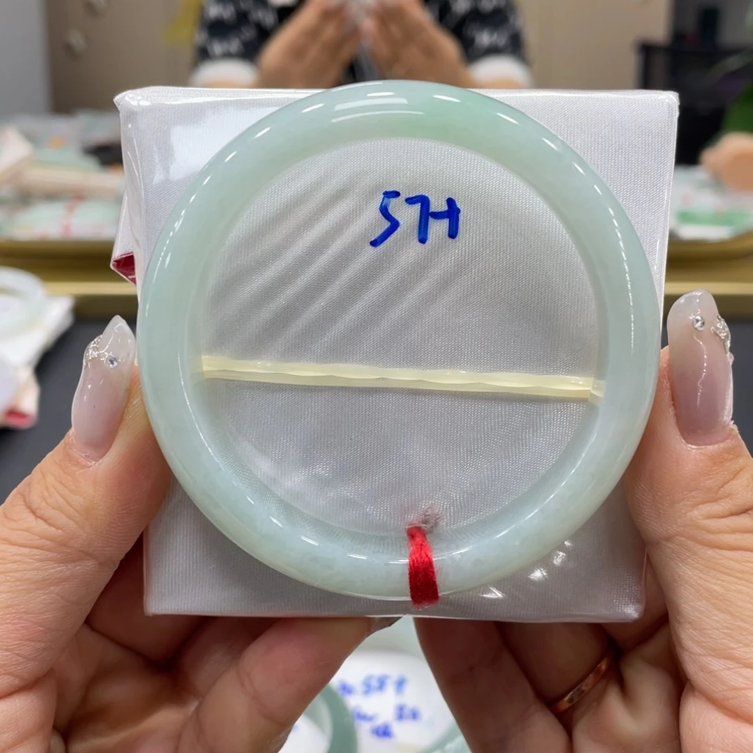 未镶嵌手镯翡翠翡翠