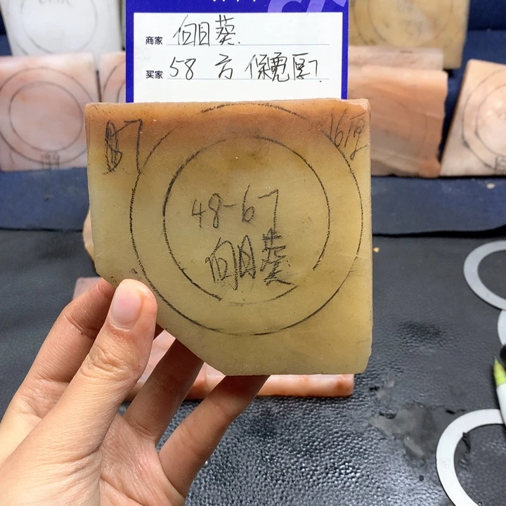 石英质玉手镯未镶嵌向**ぃ定制手镯