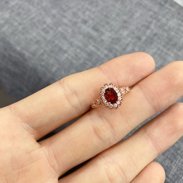 天然石榴石戒指多样性发其一ly