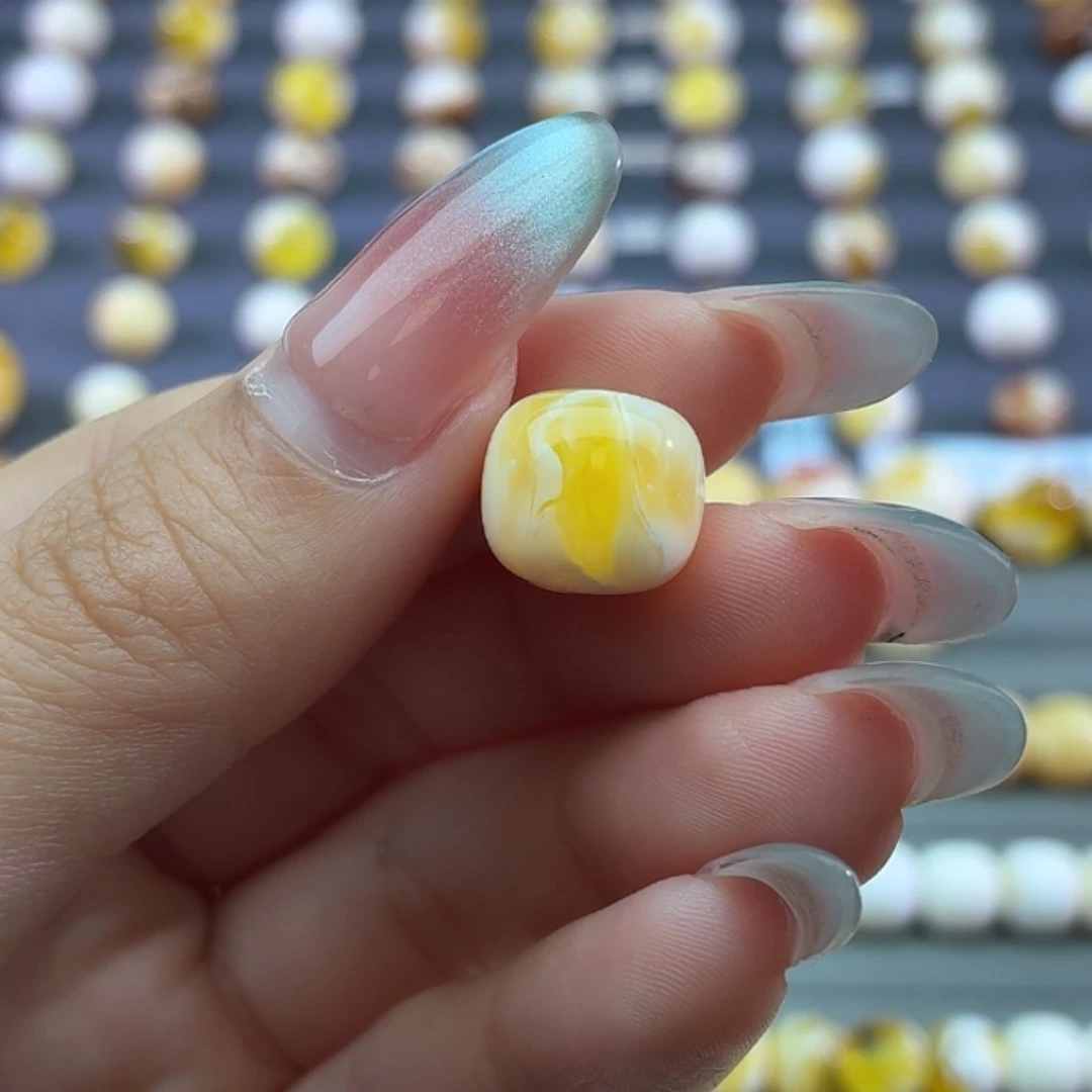 琥珀未镶嵌裸石蜜蜡12焦皮