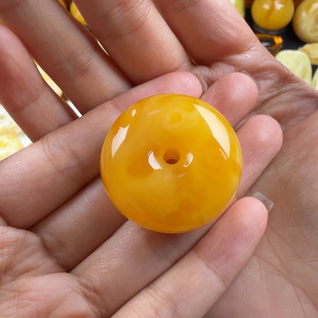琥珀未镶嵌颈饰纯天然琥珀蜜蜡无优化