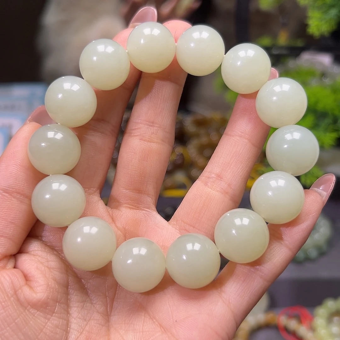 和田玉未镶嵌手串