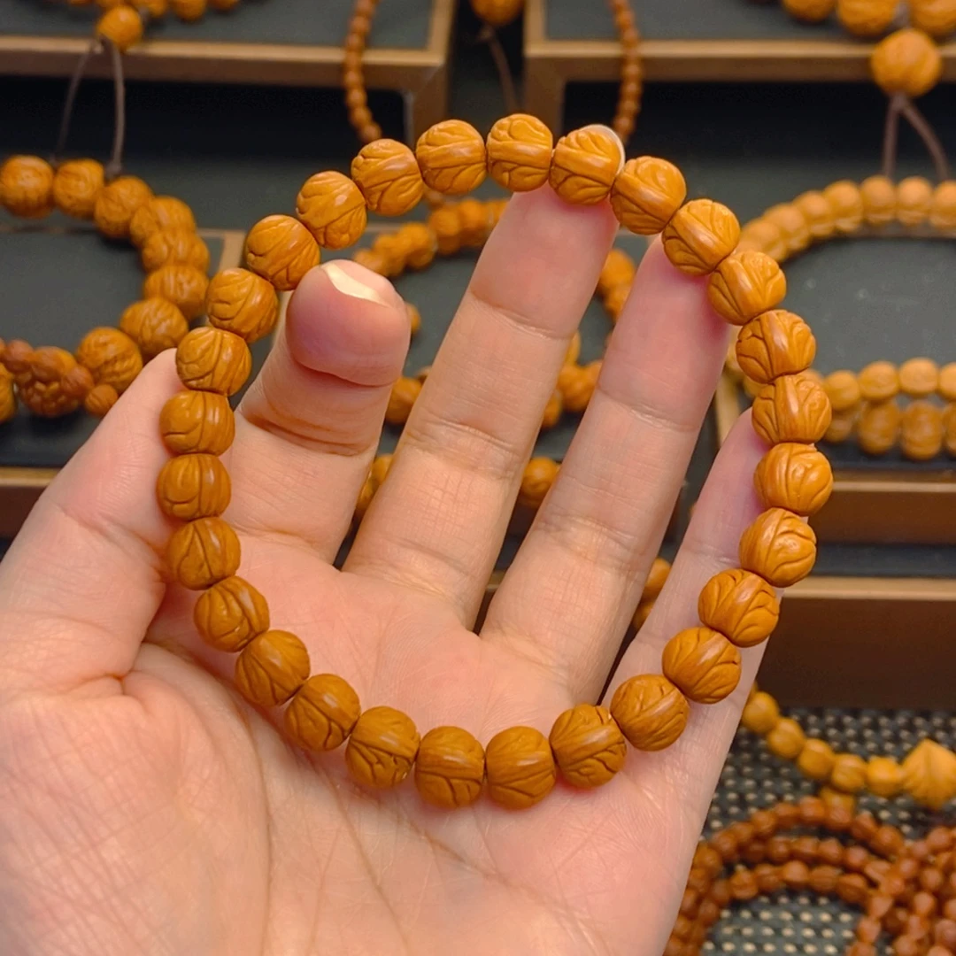 吊坠桃核秦岭森林09