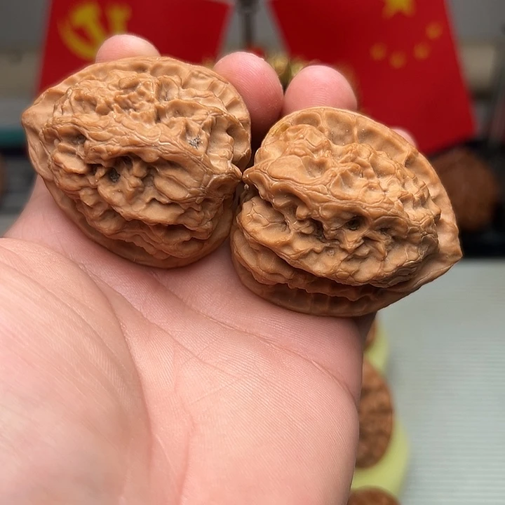 吊坠文玩核桃翻天印