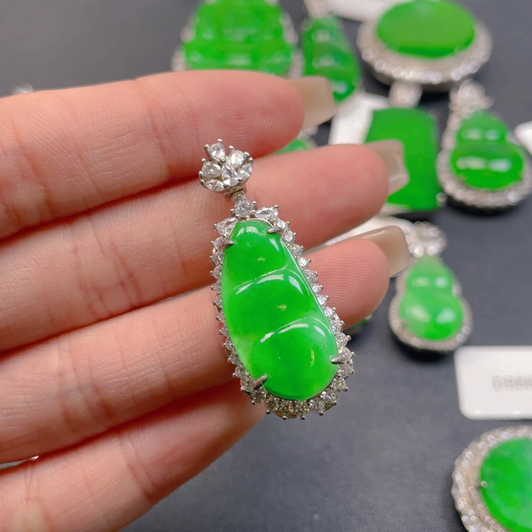 翡翠银S925镶嵌颈饰