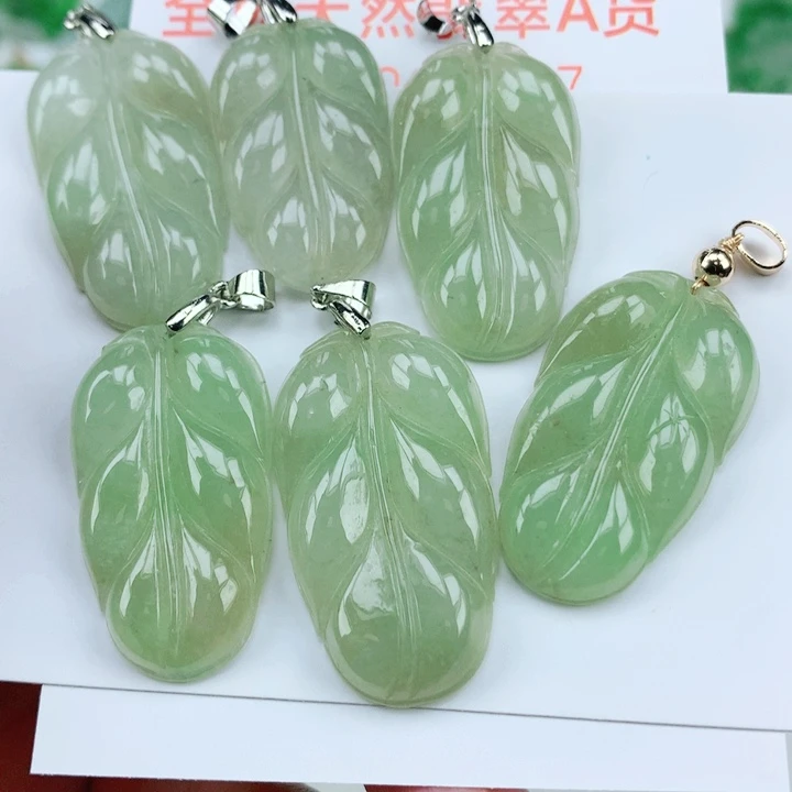 翡翠未镶嵌颈饰多样性发其1