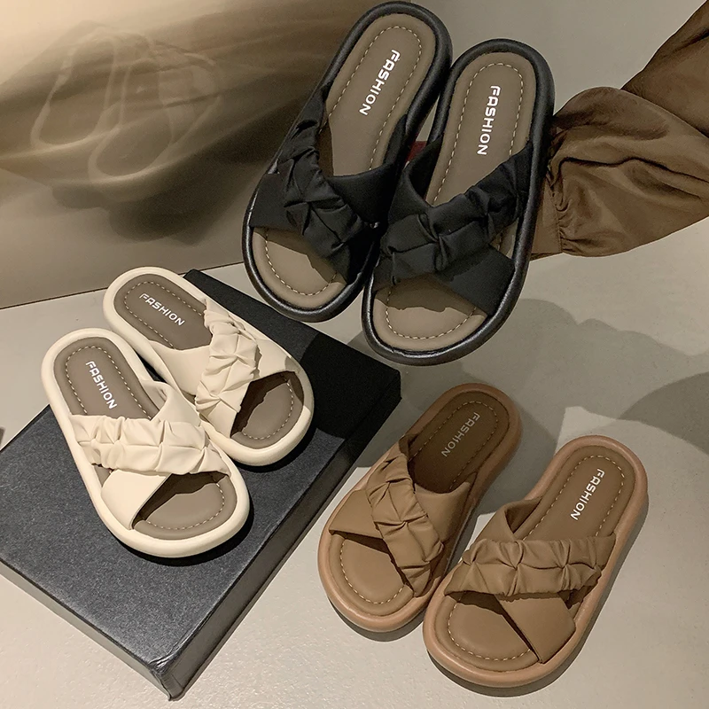 休闲软底软面交叉凉拖鞋女夏外穿2025年新款百搭舒适一脚蹬一字拖