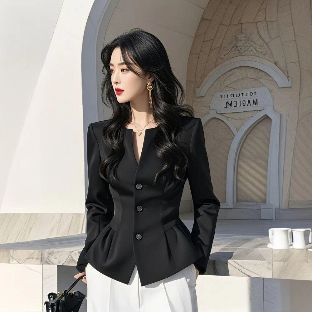 衬衣女2025春季新款高端轻奢别致绝美法式气质大码衬衫短款外套