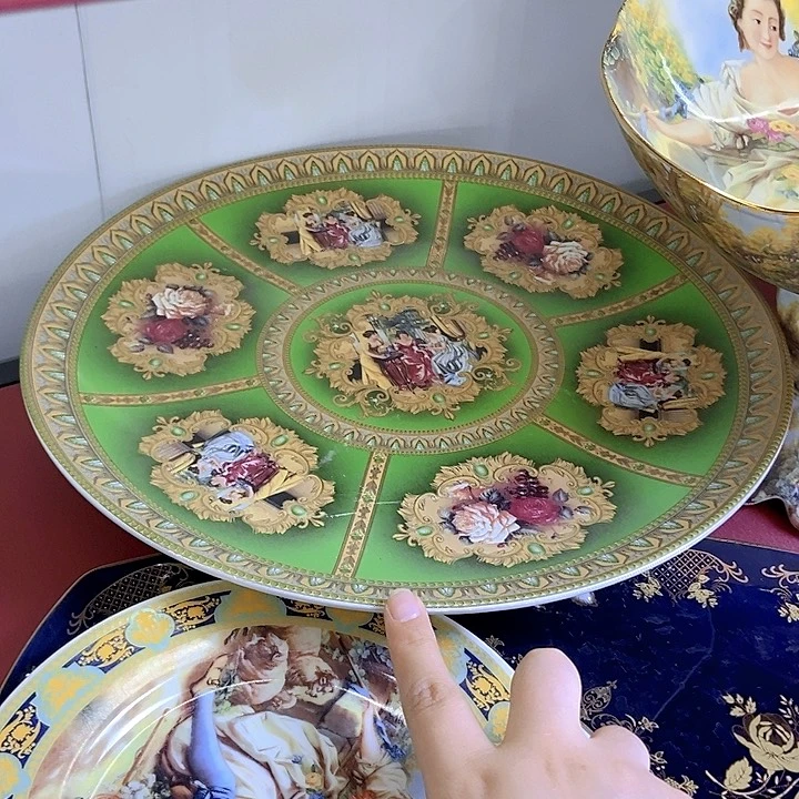 盘微瑕…………………………………………