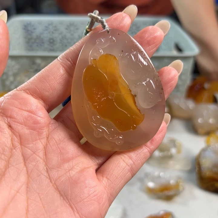 玛瑙/玉髓吊坠(不含链)未镶嵌