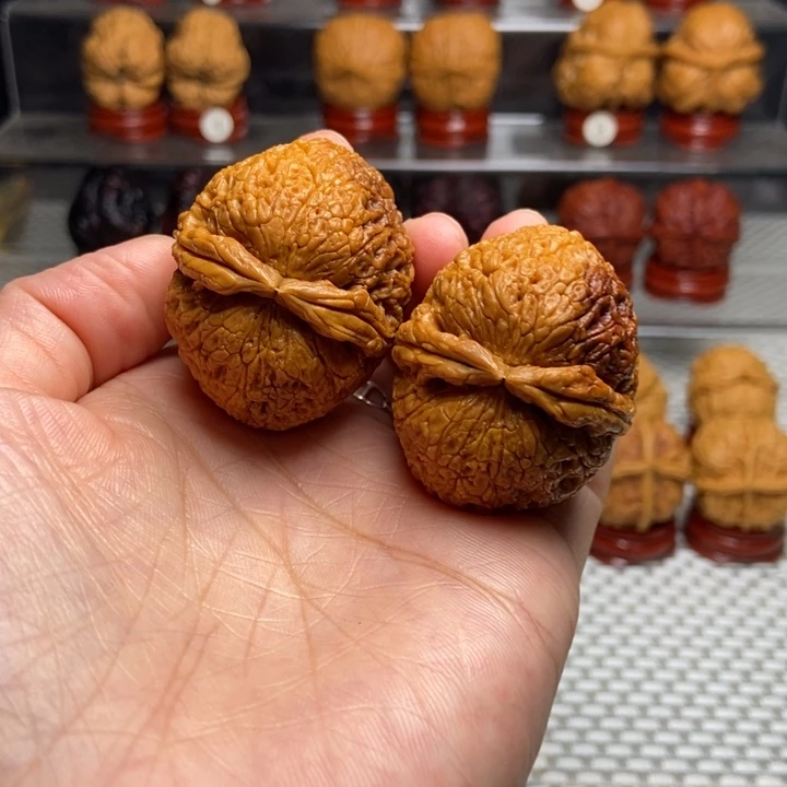 文玩核桃把件23铁将军