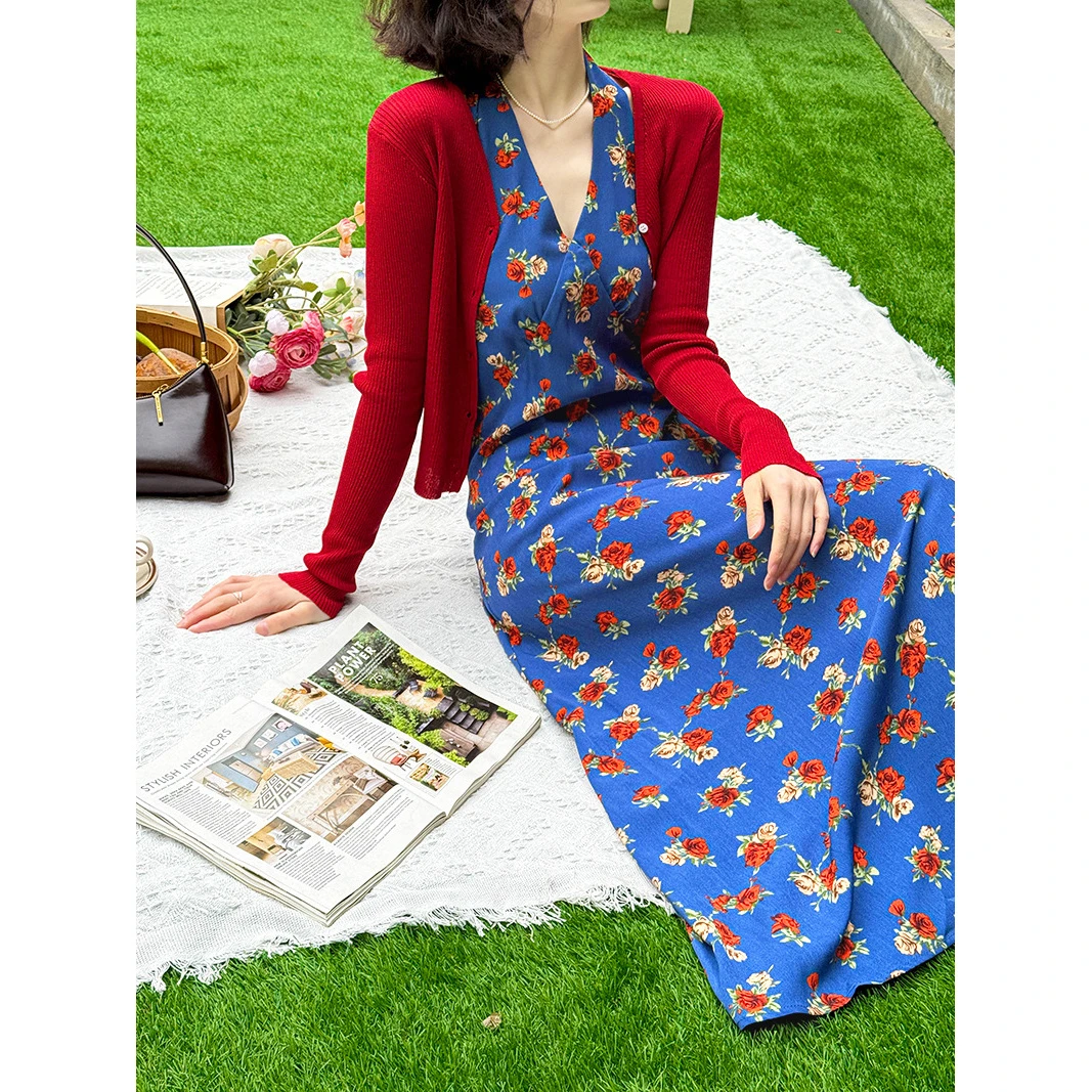 春季新款碎花吊带连衣裙＋安克拉红披肩海边两件套长裙显瘦时尚