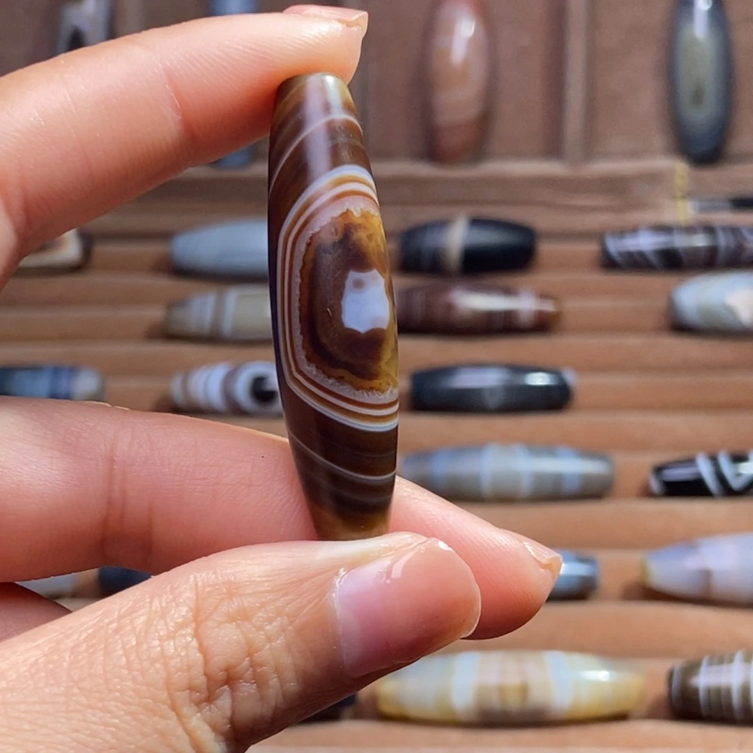 大***简玛瑙/玉髓未镶嵌颈饰