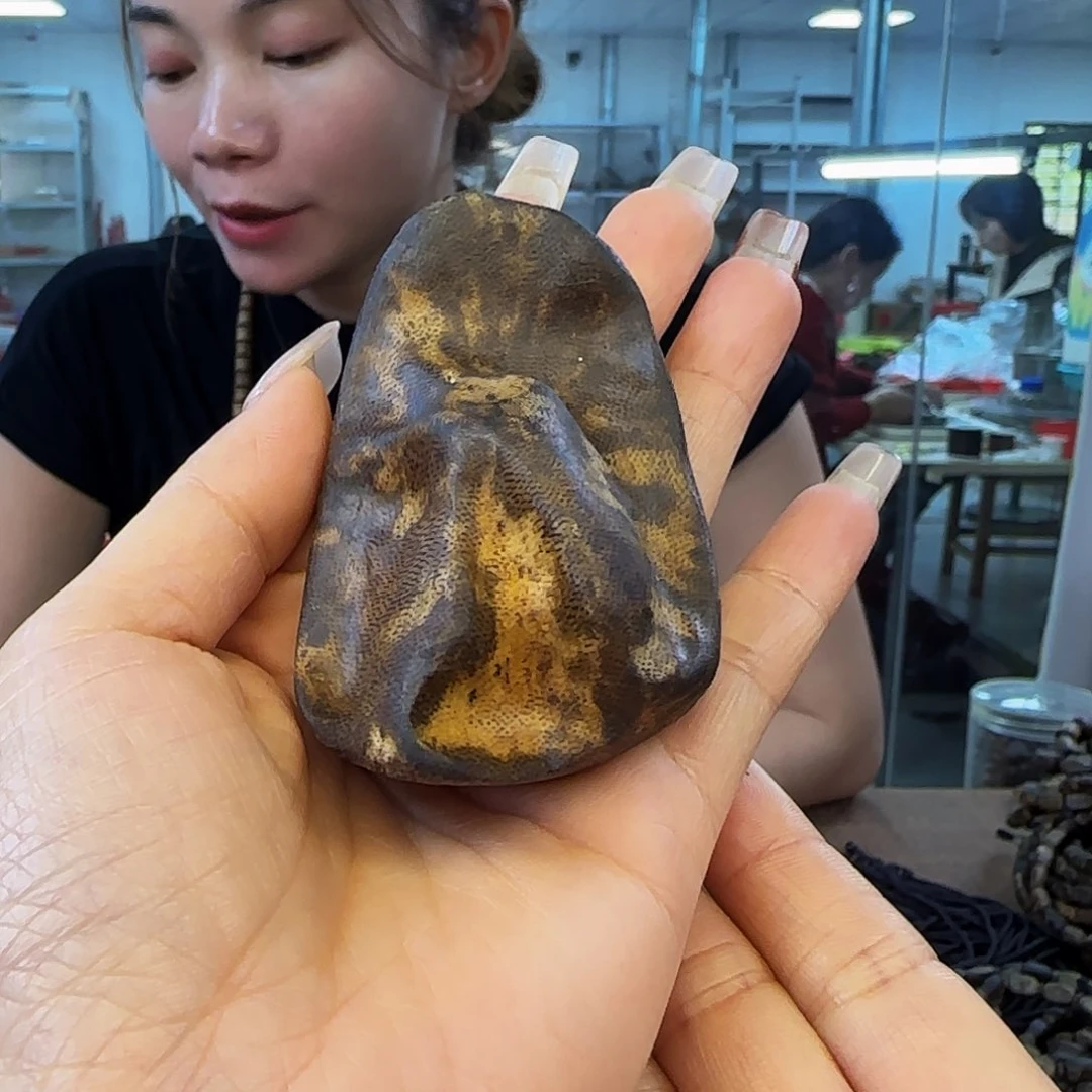 沉香吊坠多样性发货1条20