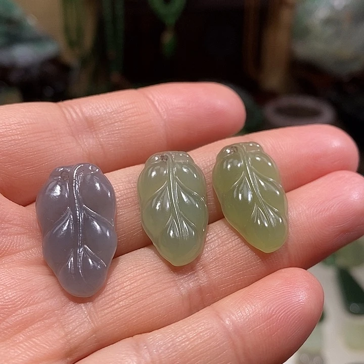 和田玉未镶嵌颈饰和田玉了树叶多样性发货其一