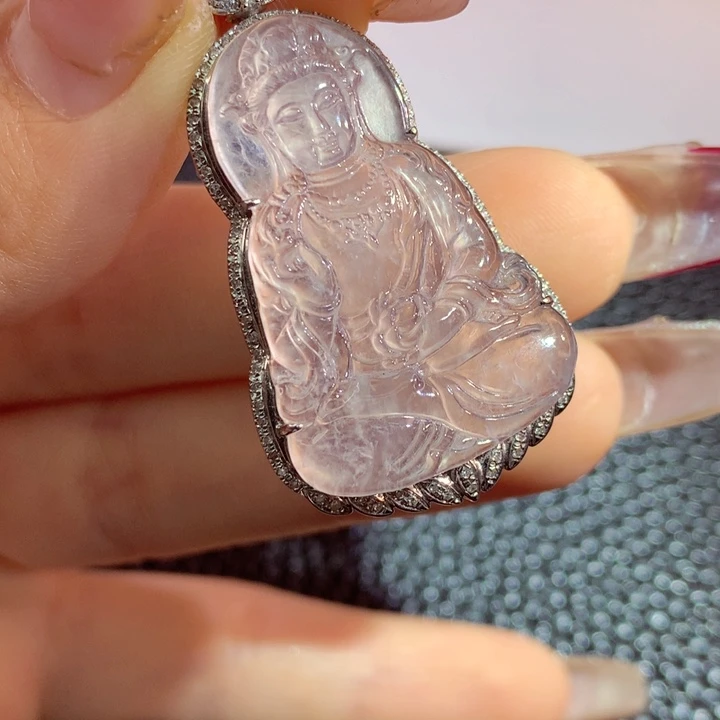 翡翠颈饰18K金镶嵌翡翠