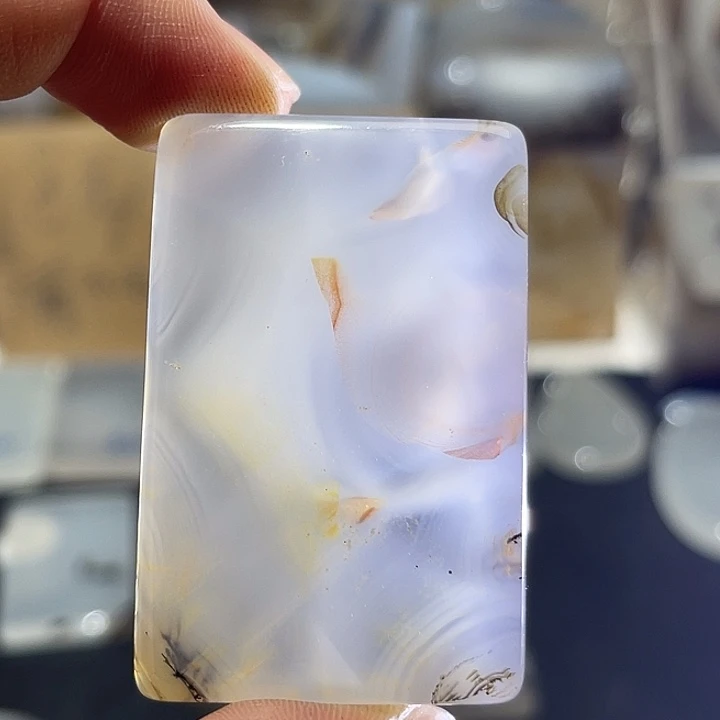 未镶嵌颈饰玛瑙/玉髓