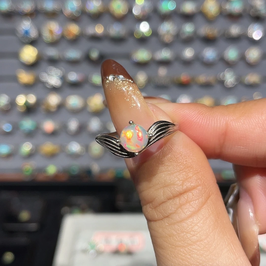 冬***️欧泊银S925镶嵌戒指不退不换