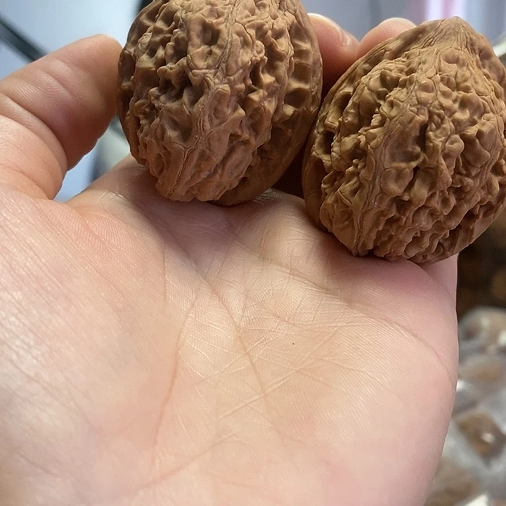 文玩核桃把件39红锦鲤油