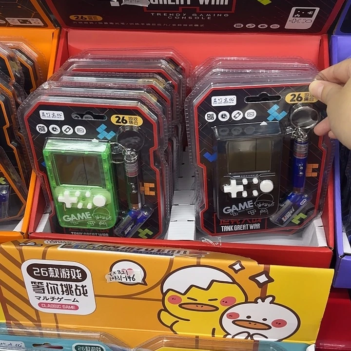 十二个装坦克大战游戏机带电池