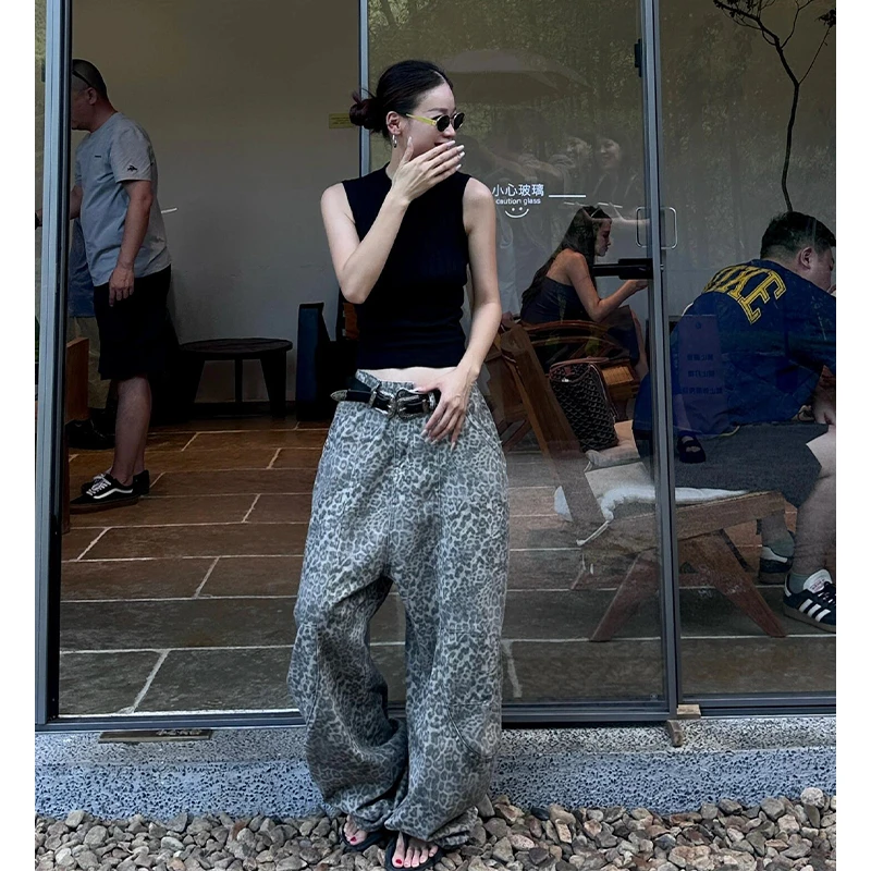 美式复古豹纹弯刀牛仔裤女秋冬高腰宽松直筒阔腿拖地梧桐镰刀裤子