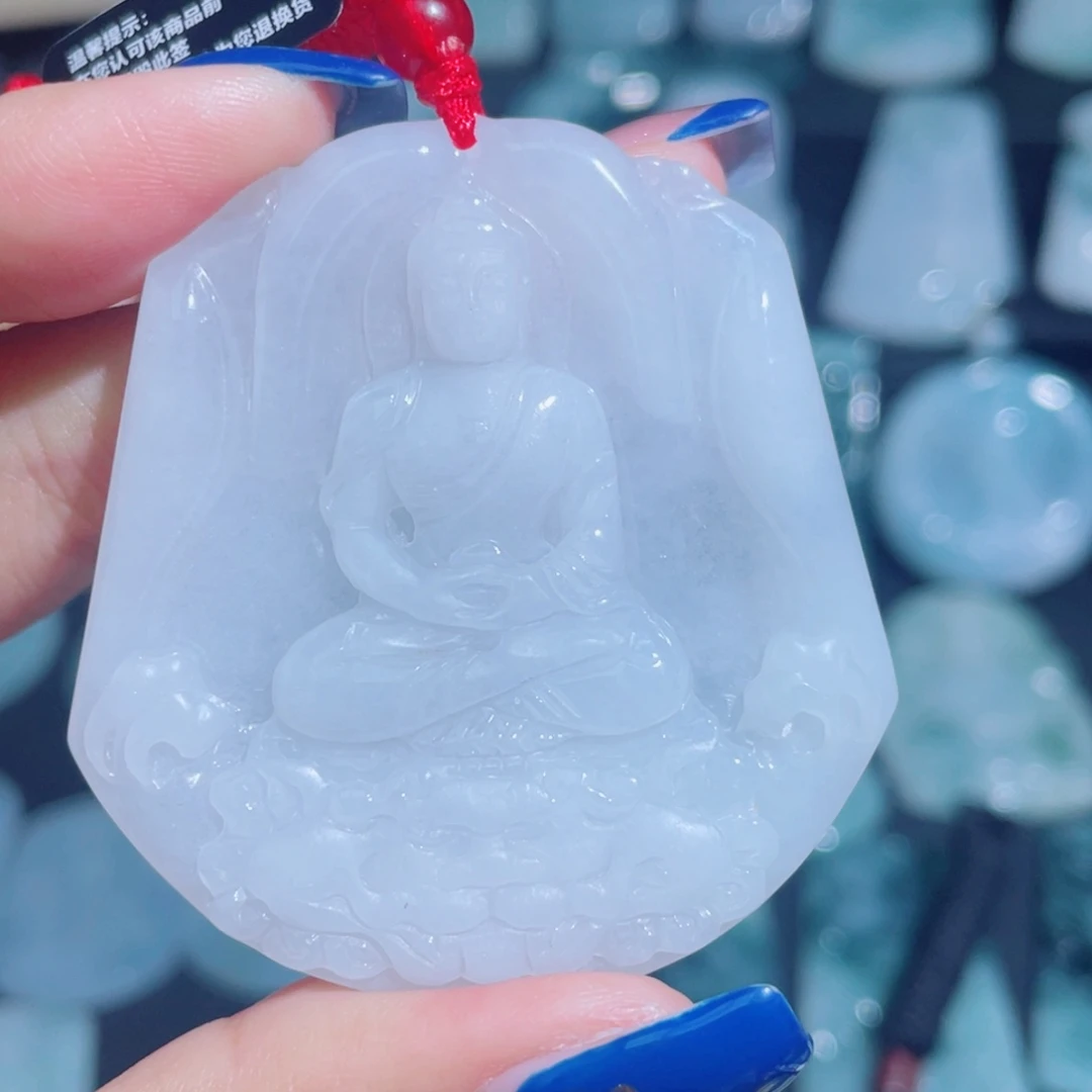 翡翠未镶嵌颈饰大日