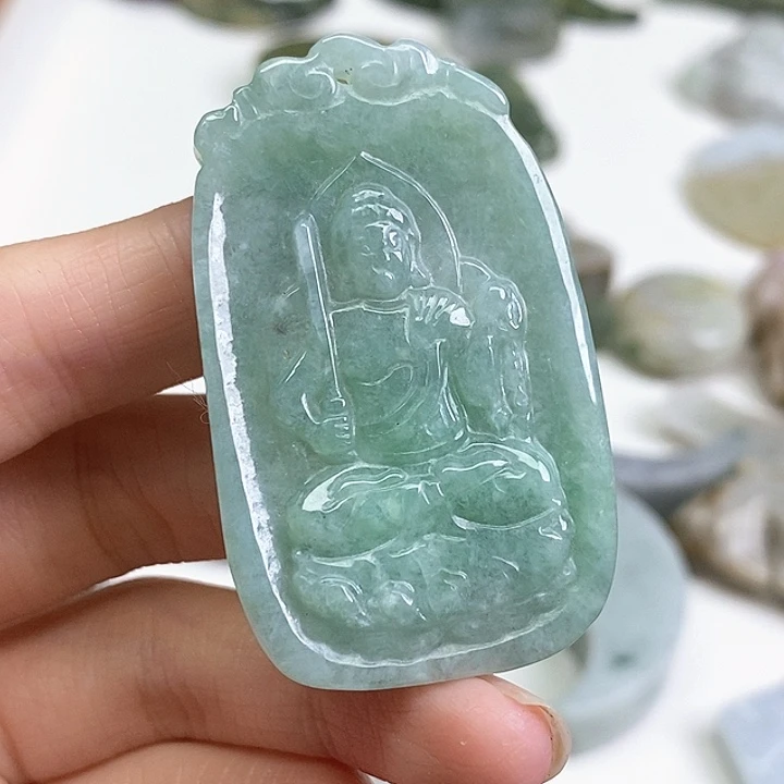 翡翠未镶嵌颈饰天然翡翠64