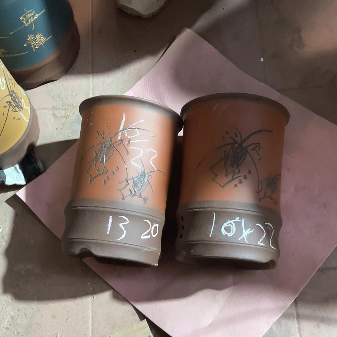 紫砂花盆竹节盆两个