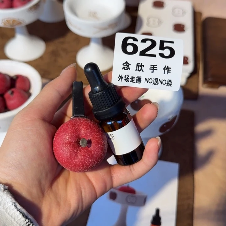 张****摆件哈哈哈哈哈哈625