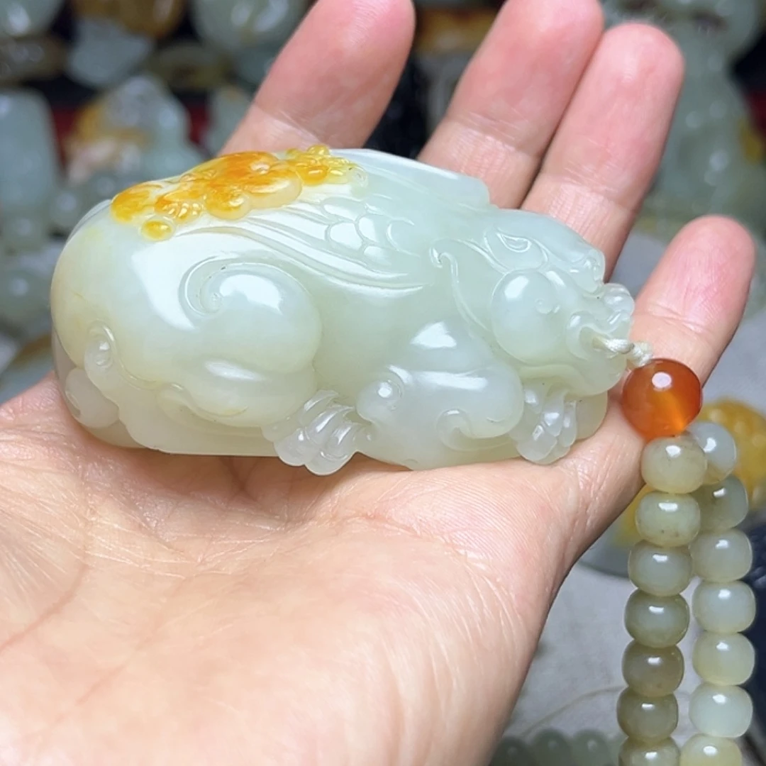 吉***照未镶嵌和田玉把件