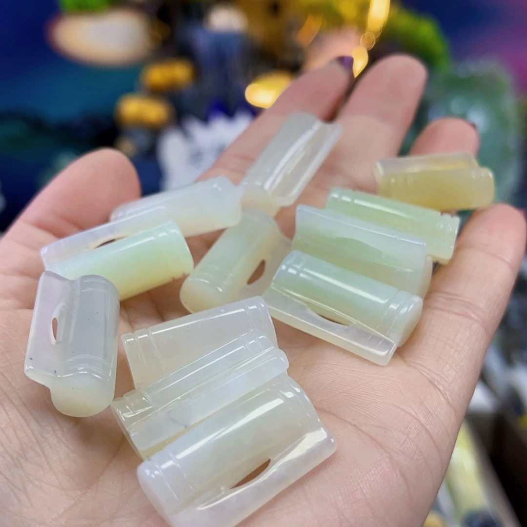 蛇纹石玉颈饰未镶嵌多样性随机发一个平安锁