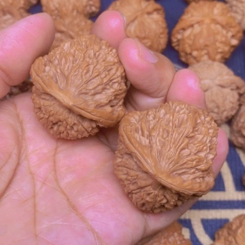 【闪购商品】文玩核桃吊坠新*字水龙41