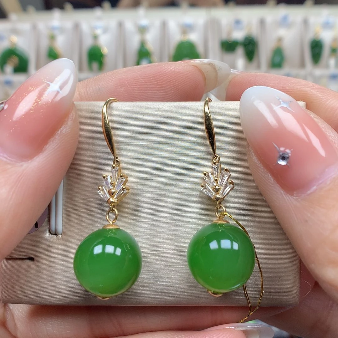 和田玉耳饰18K金镶嵌12