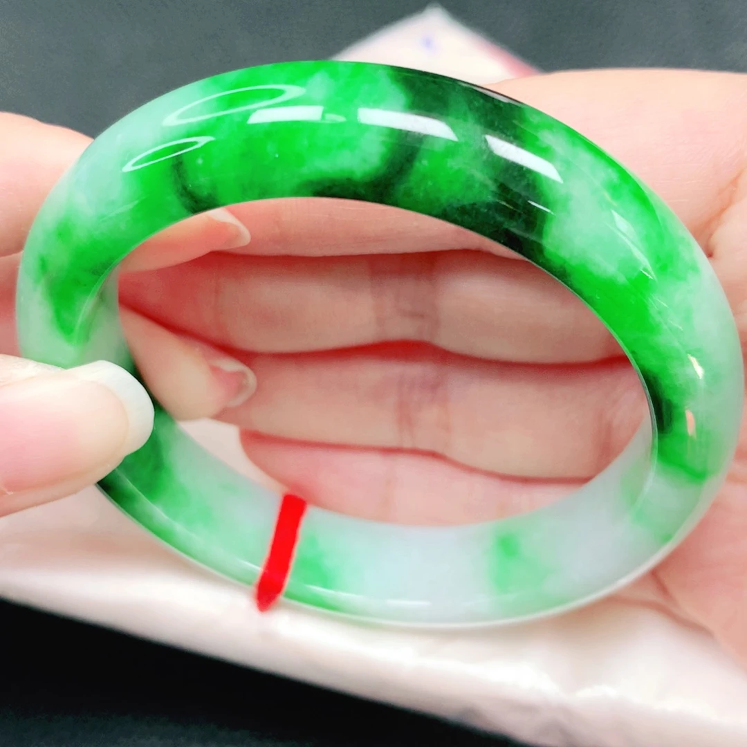 翡翠未镶嵌手镯56圈