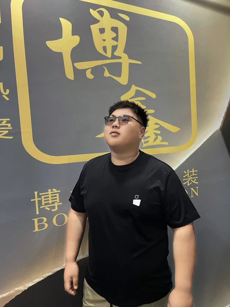 加肥加大 7707 大码男款 夏季宽松型T恤男款黑色男士上衣宽松透气