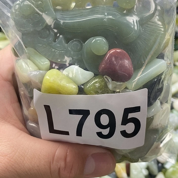 岫玉鱼缸石未镶嵌