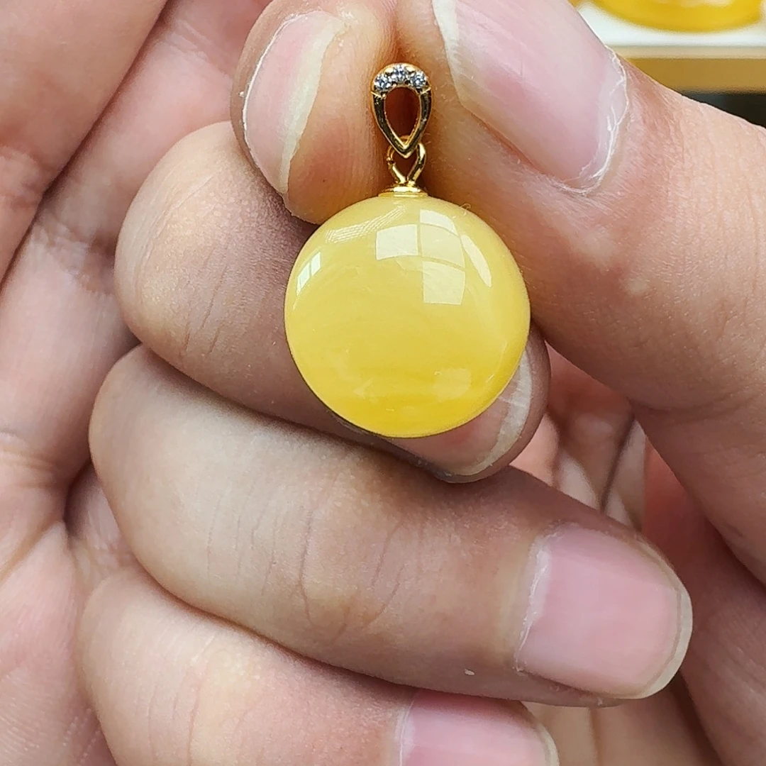 琥珀颈饰未镶嵌假一赔十，特价