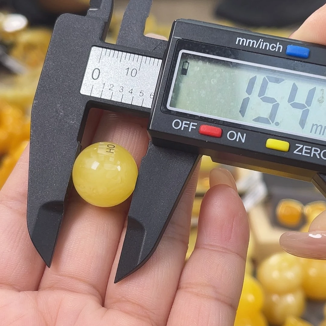 未镶嵌琥珀裸石琥珀h51