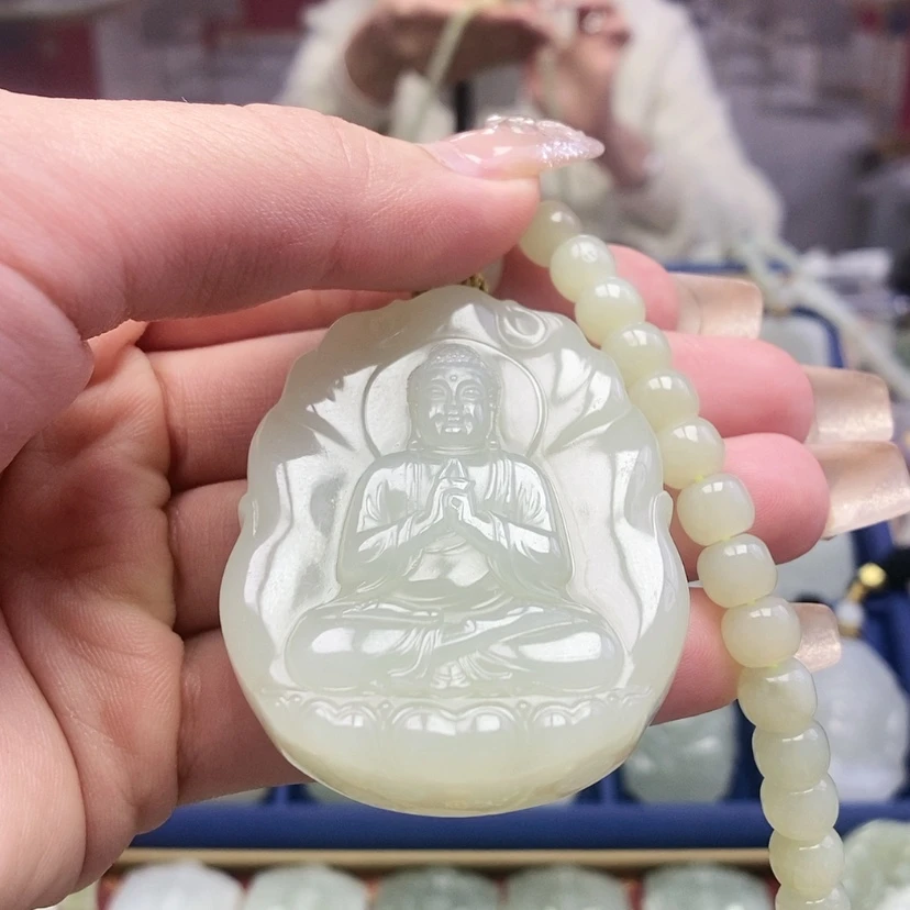 【闪购商品】和田玉颈饰未镶嵌古**?