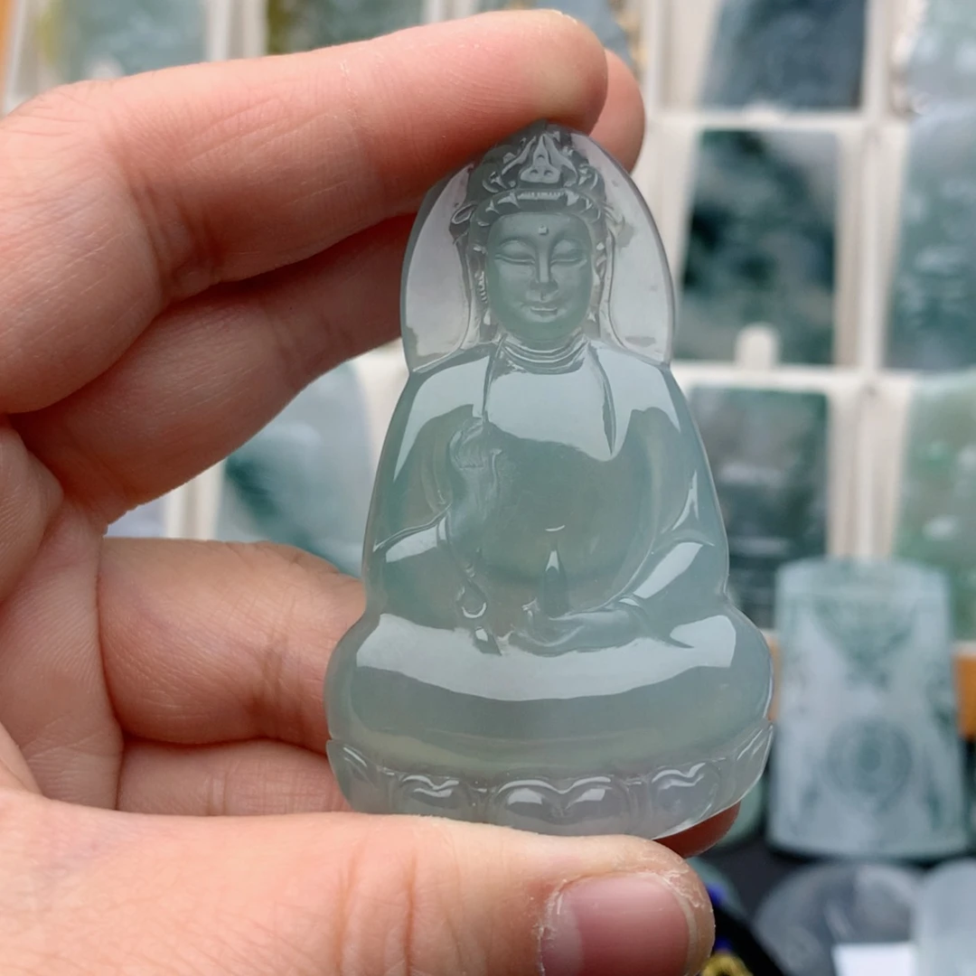 翡翠颈饰未镶嵌童*，