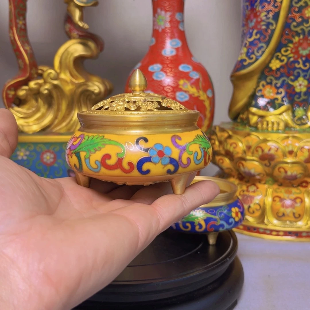 田*森铜胎掐丝珐琅香炉一个