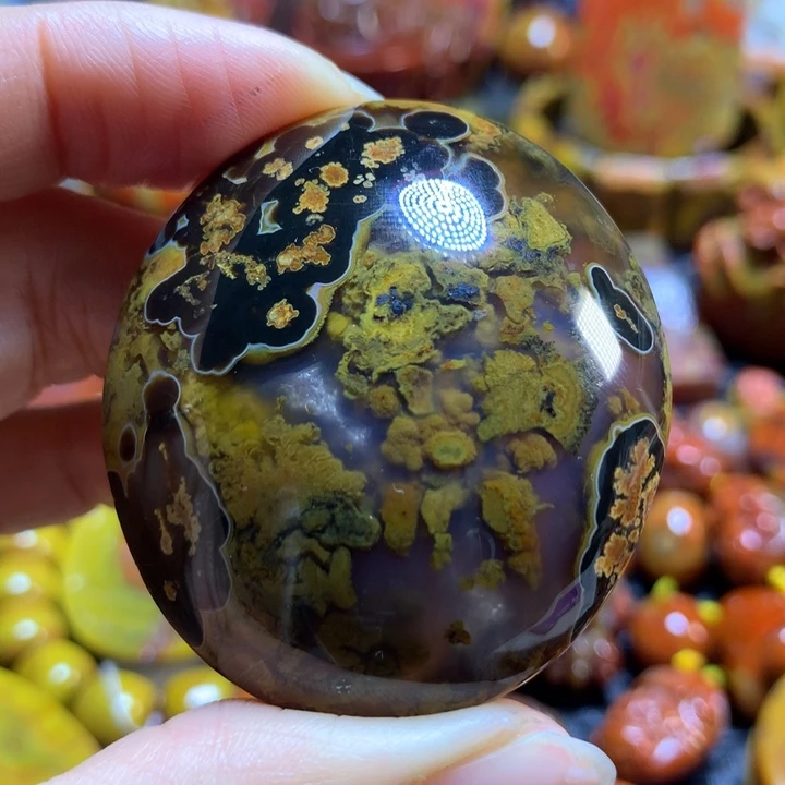 玛瑙/玉髓战国红吊坠未镶嵌