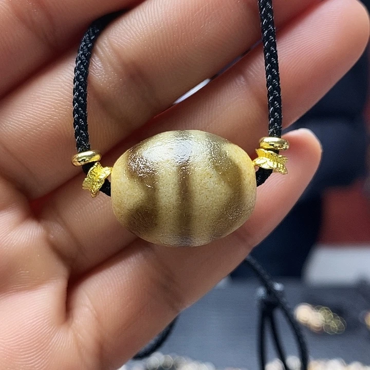 玛瑙/玉髓合金颈饰