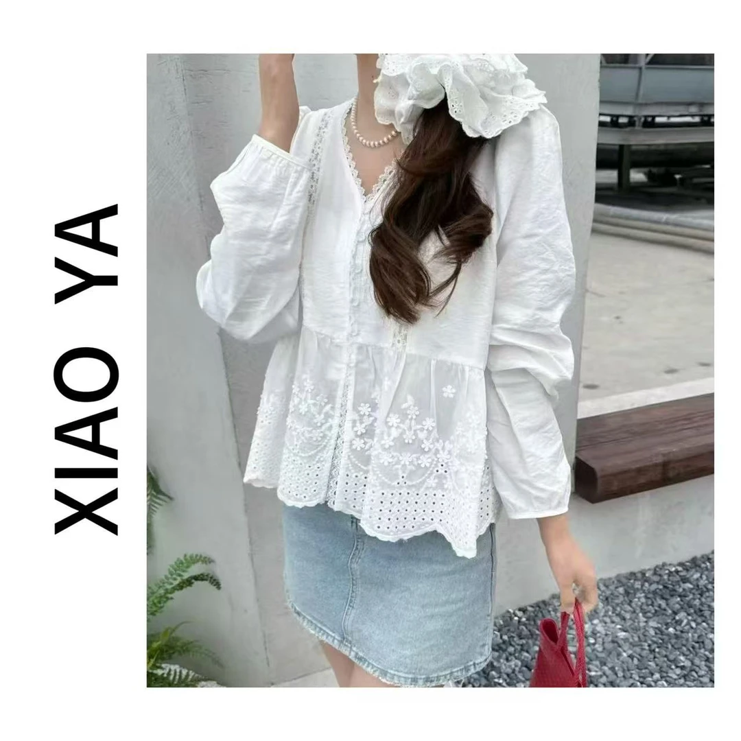 25706春季新款甜美减龄V领镂空钩花百搭上衣