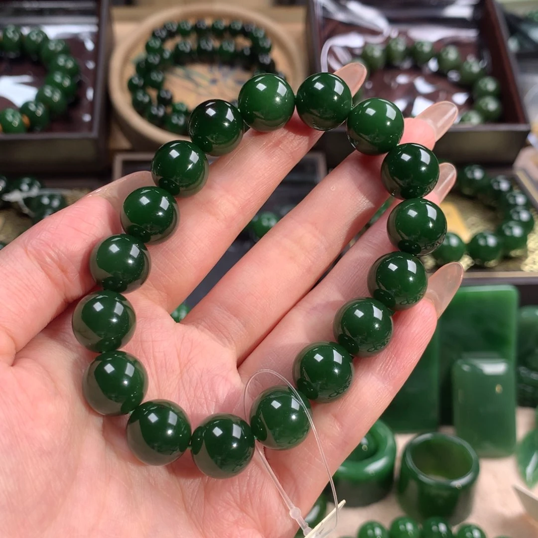 手串未镶嵌和田玉（碧玉）