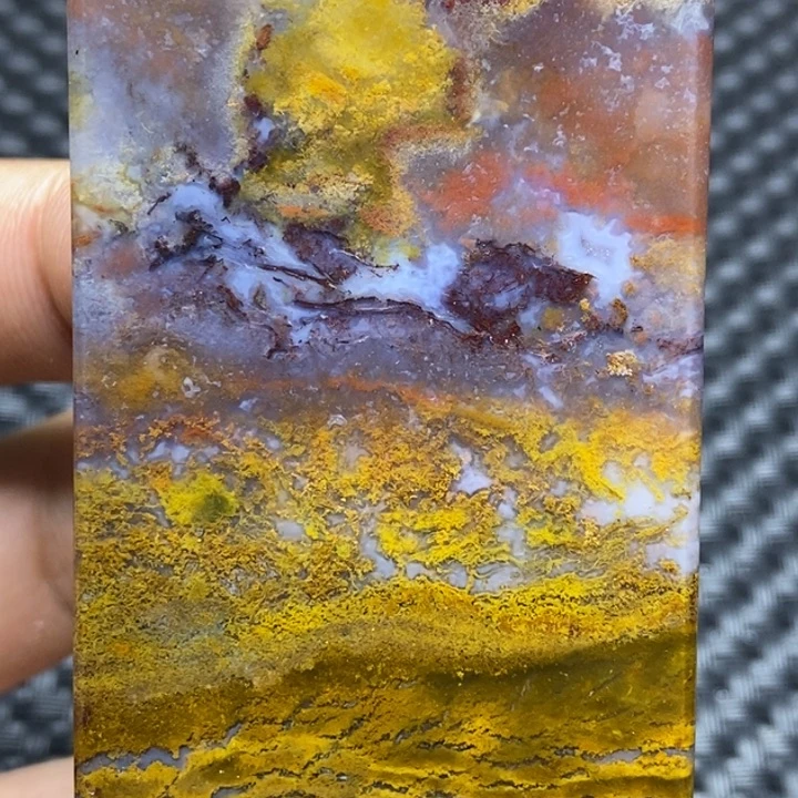 玛瑙/玉髓颈饰未镶嵌史****2