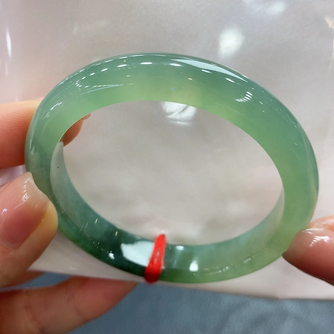 翡翠未镶嵌手镯50正圈两天鉴赏