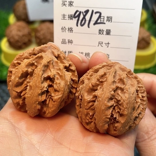 文玩核桃把件38全品野生霸王龙9812