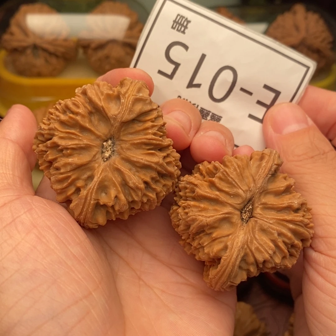 火***子把件文玩核桃南疆45