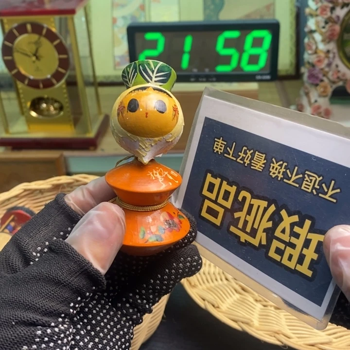 摆件有瑕疵有瑕疵